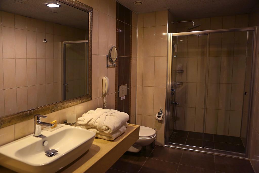 Imperial Park Hotel Измит Екстериор снимка