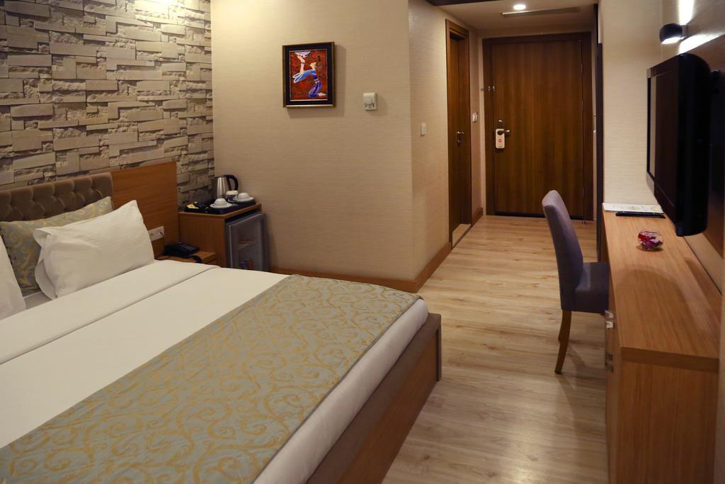 Imperial Park Hotel Измит Екстериор снимка