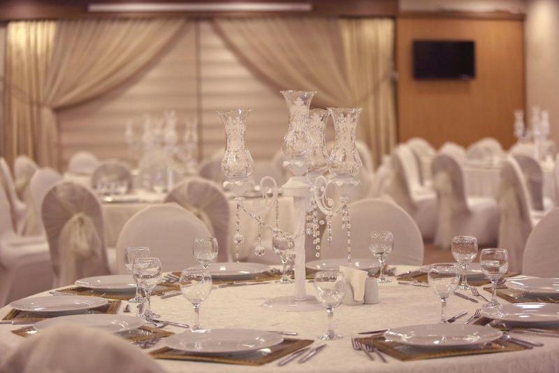 Imperial Park Hotel Измит Екстериор снимка